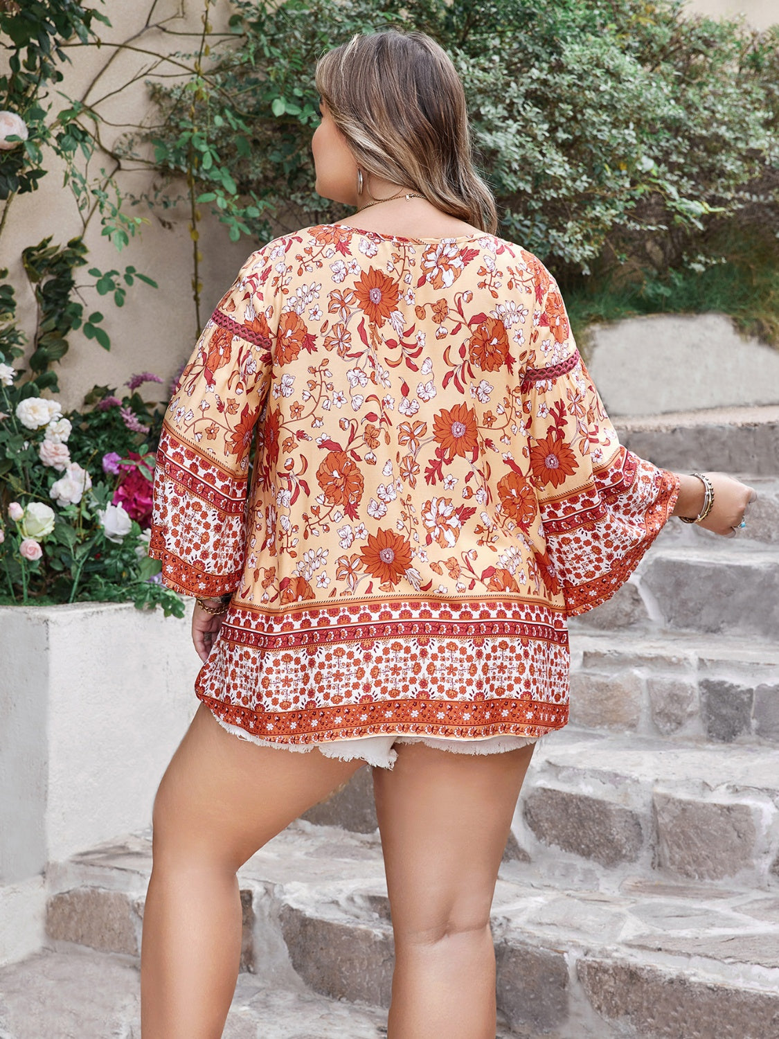 plus size printed blouse Plus Size Printed V-Neck Three-Quarter Sleeve Blouse