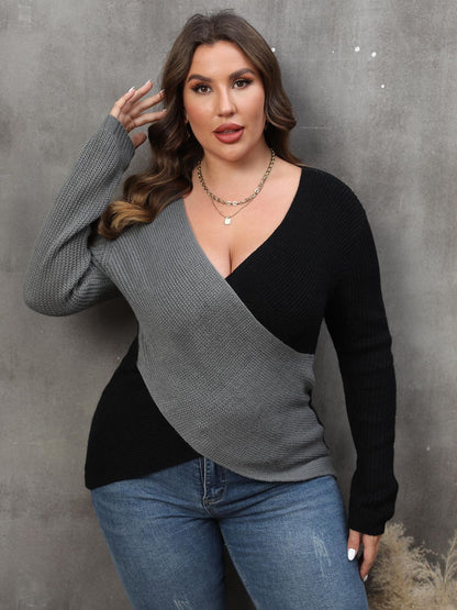 Plus Size Two-Tone Surplice Neck Sweater 4
